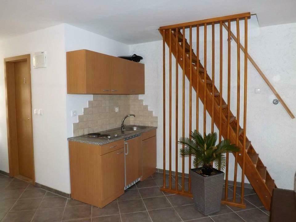Apartments Tommi Dramalj Exterior photo